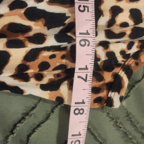Venus brown, black and cream leopard print knot dress. Size 1X - Picture 6 of 8